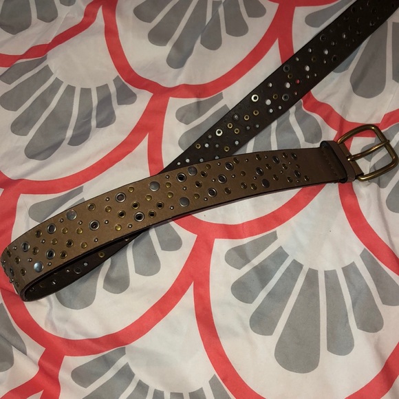 Belt - Picture 1 of 4